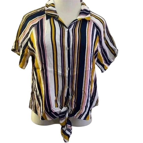 🔥5 PC Bundle Deal Size M🔥 - Picture 8 of 13